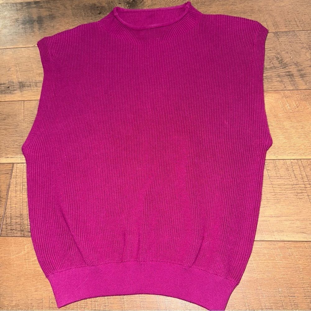 Ellison Women's Sleeveless Sweater - Pink